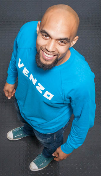 Venzo Portret   Les Adu 2016